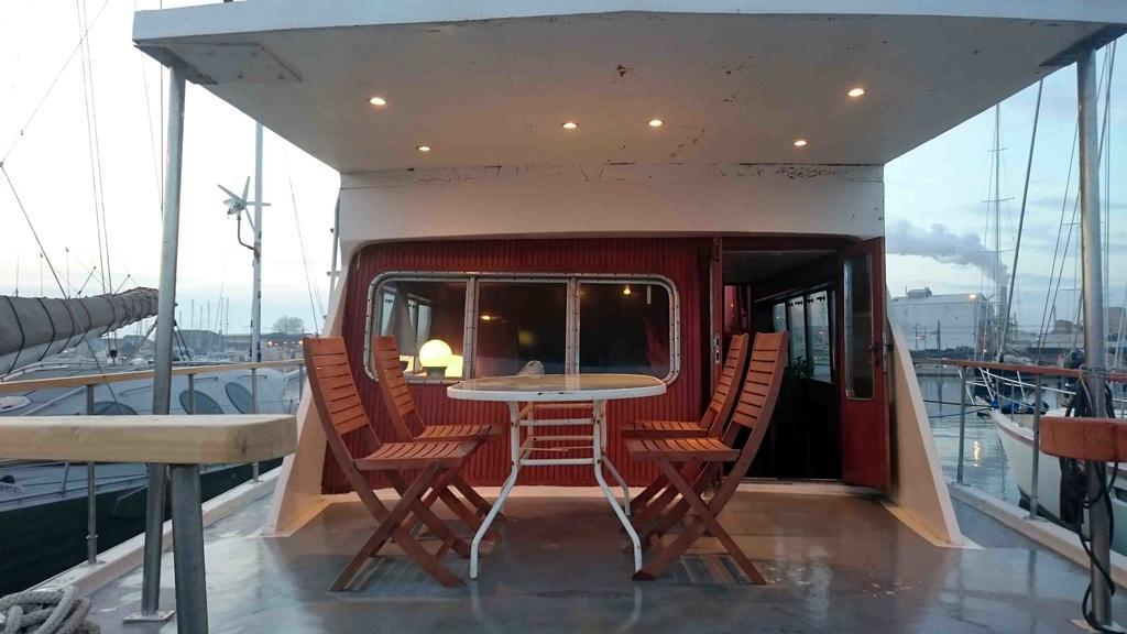 Hotel Yacht bateau moteur Benetti 19m Sète Exterior foto
