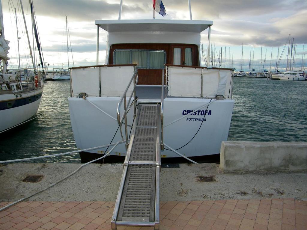 Hotel Yacht bateau moteur Benetti 19m Sète Exterior foto